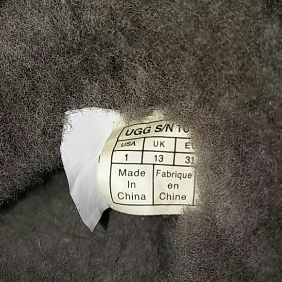 Ugg Slides - Picture 4 of 4